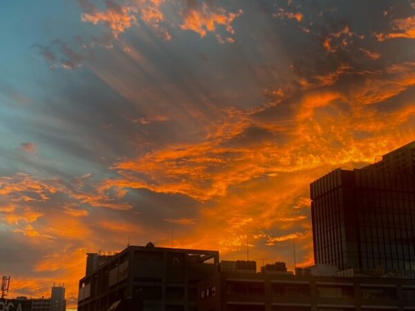 燃えるような夕焼け