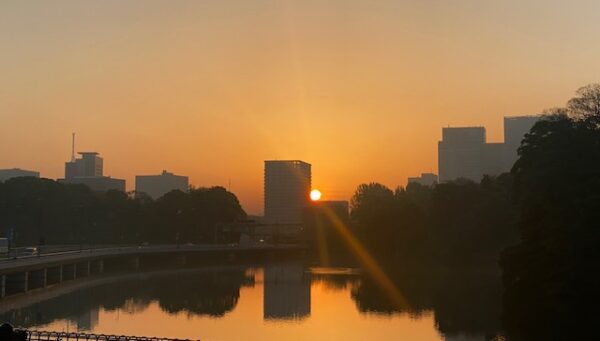 北の丸の日の出